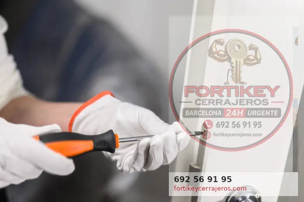 Trabajo de cerrajería a domicilio en Barcelona