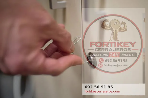 Trabajo de cerrajería a domicilio en Barcelona