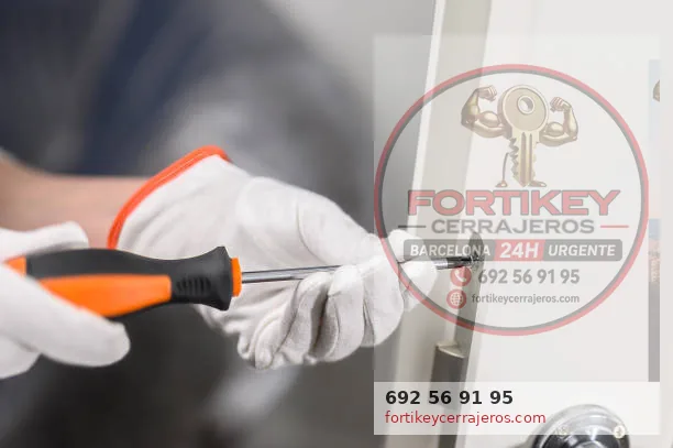 Trabajo de cerrajería a domicilio en Barcelona